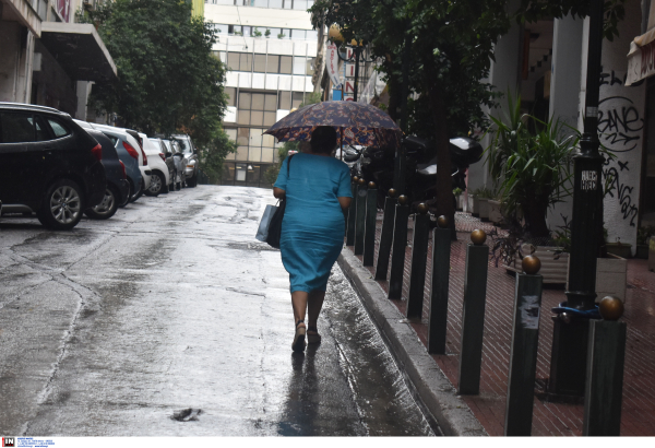 Καιρός σήμερα: Κουφόβραση με ζέστη και μικρές καταιγίδες, «φαίνεται να κατεβαίνει μια διαταραχή από την Κεντρική Ευρώπη»