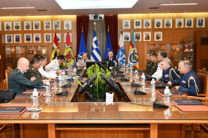 Συναντήσεις Ν. Παναγιωτόπουλου με τον πρέσβη του Καναδά και τον πρόεδρο Στρατιωτικής Επιτροπής του ΝΑΤΟ