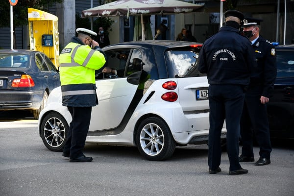 Εντατικοί έλεγχοι από την ΕΛ.ΑΣ για την τήρηση των μέτρων κατά του κορονοϊού