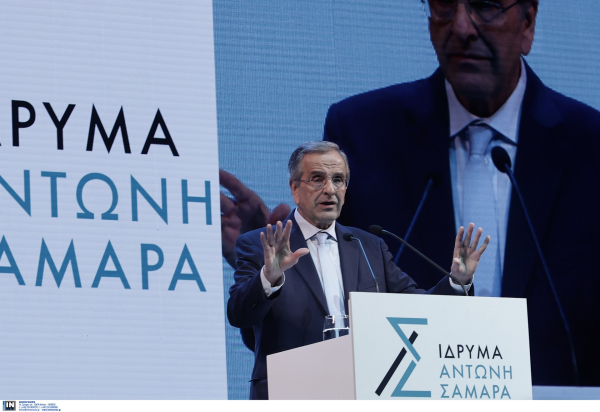 Αντώνης Σαμαράς: «Είμαι μάχιμος - Δεν θέλω να πιστέψω ότι η κυβέρνηση υπέκλεπτε συνομιλίες»