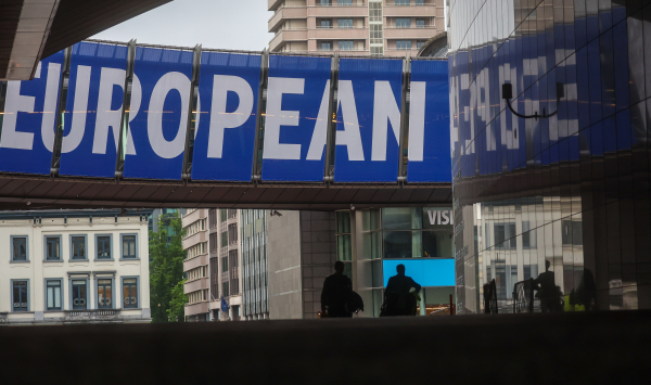Τι δείχνουν οι δημοσκοπήσεις για τις Ευρωεκλογές 2024: Οι συσχετισμοί την επόμενη μέρα
