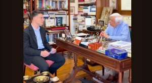 Προκόπης Παυλόπουλος: Από το Συνταγματικό δίκαιο και την Νεοελληνική γλώσσα στην ψυχή και τον πολιτισμό της Καλαμάτας