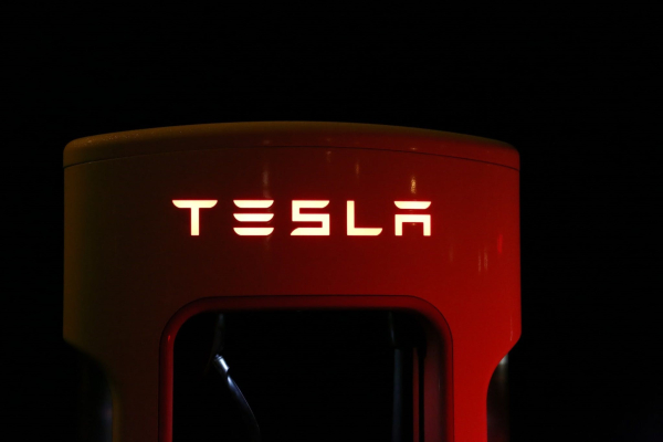 Αυτό είναι το παιδικό ποδήλατο της Tesla