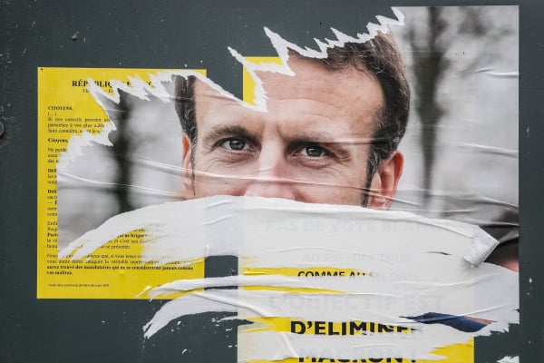 Εκλογές στη Γαλλία: Οι τελευταίες δημοσκοπήσεις «σβήνουν» τον Μακρόν - Κυριαρχία των ακροδεξιών