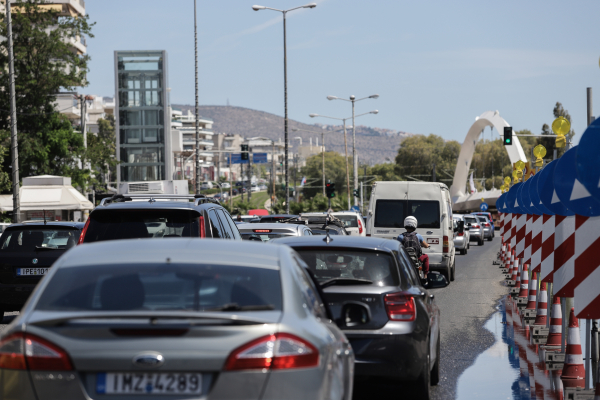 Κυκλοφοριακές ρυθμίσεις το Σάββατο στη λεωφόρο Ποσειδώνος