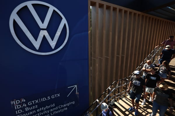 Volkswagen: Μέτρα λιτότητας και στο βάθος απολύσεις