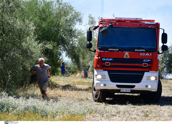 Φωτιά ΤΩΡΑ στον Ασπρόπυργο