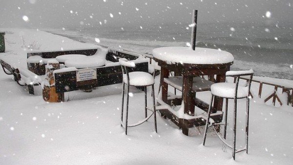Έντονη κακοκαιρία πλήττει τη Θεσσαλία -Το ένα μέτρο έφτασε το χιόνι στα Τρίκαλα