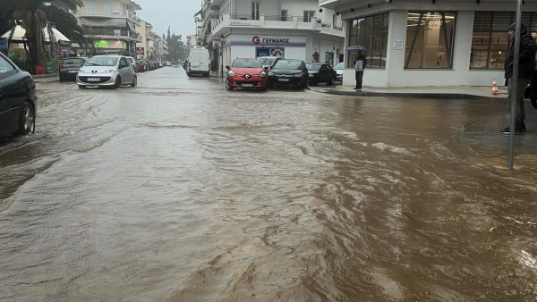 Η κακοκαιρία Gori έρχεται και φέρνει υδροσίφωνες