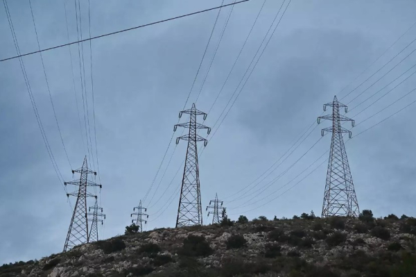 Ρεύμα: Πράσινο φως για νέο πρόγραμμα στήριξης, ποιους αφορά