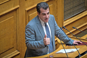 Πλεύρης: Την κριτική Σαμαρά δεν την έχουμε ακούσει ούτε από το ΠΑΣΟΚ