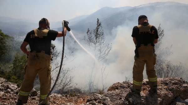 Χωρίς ενεργό μέτωπο η φωτιά στην Κορυφή Ηλείας