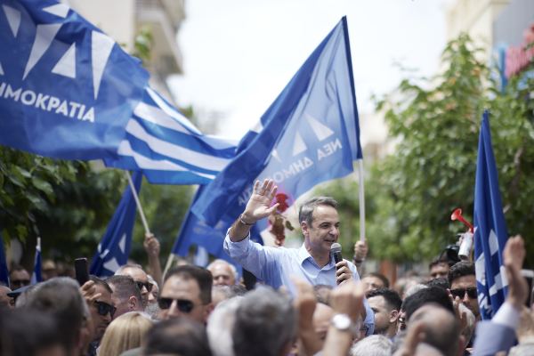 Μητσοτάκης: Το «πρόεδρε έλα με φόρα» έγινε «πρόεδρε έλα με φόρους»