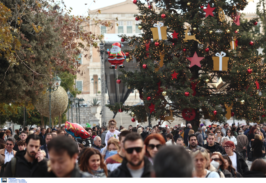 Νωρίτερα η πληρωμή σε επιδόματα ΟΠΕΚΑ: Πότε θα δοθούν το αυξημένο ΚΕΑ και το επίδομα παιδιού