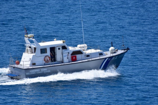 Σε ύφαλο προσέκρουσε τουριστικό σκάφος στη Ζάκυνθο