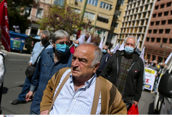 Συντάξεις εμπιστοσύνης και στον ΟΓΑ: Αναγνώριση 150 ημερών για άμεση συνταξιοδότηση