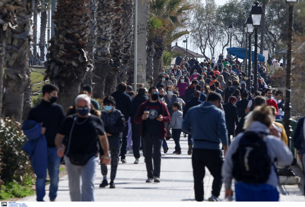 Ρεκόρ στα κρούσματα σήμερα: Πάνω από 3.500 νέες μολύνσεις, «αγγίζουν» τους 700 οι διασωληνωμένοι