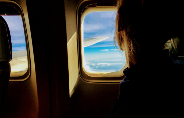Αναγκαστική προσγείωση στο Ηράκλειο - Μεθυσμένη Γαλλίδα έκανε άνω κάτω πτήση