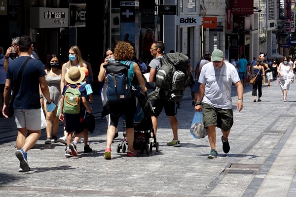 Βατόπουλος: «Δεν έχει φύγει από το τραπέζι η επιλογή ενός γενικευμένου lockdown»