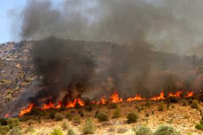 Υπο έλεγχο η πυρκαγιά στην Ρόδο