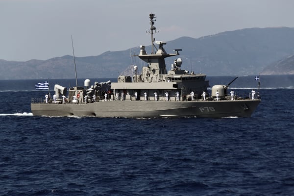 Πέντε τουρκικά πολεμικά πλοία κοντά στην Κάσο - Σκηνικό έντασης στήνει ο Ερντογάν
