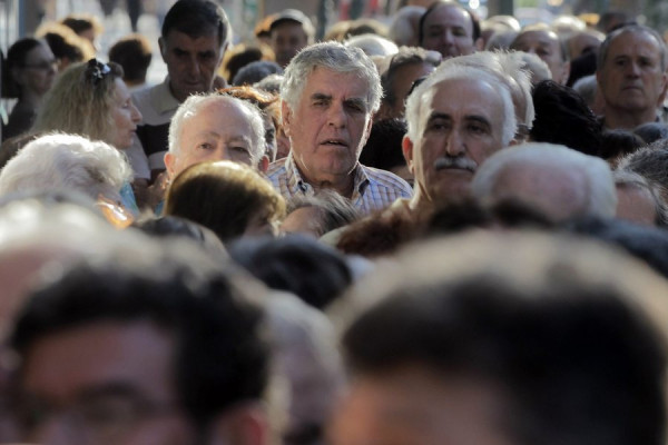 Τι θα φέρει το 2019 σε ασφαλισμένους και συνταξιούχους- Όλες οι αλλαγές