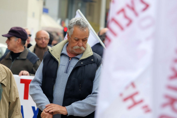 Αναδρομικά: Πλήρης ανατροπή από έγγραφο του ΕΦΚΑ – Δικαιώνει τους συνταξιούχους από το 2017