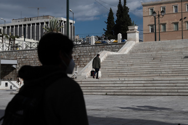 Lockdown: Αυτά είναι τα νέα μέτρα - Αλλαγές σε SMS, μετακινήσεις και απαγόρευση κυκλοφορίας