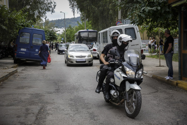 Εξάρχεια: Δύο συλλήψεις σε επιχείρηση της αστυνομίας