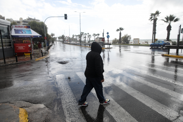 Κακοκαιρία «τύπου Π» σήμερα... «Καλοκαιράκι του Αγίου Δημητρίου» από αύριο (βίντεο)