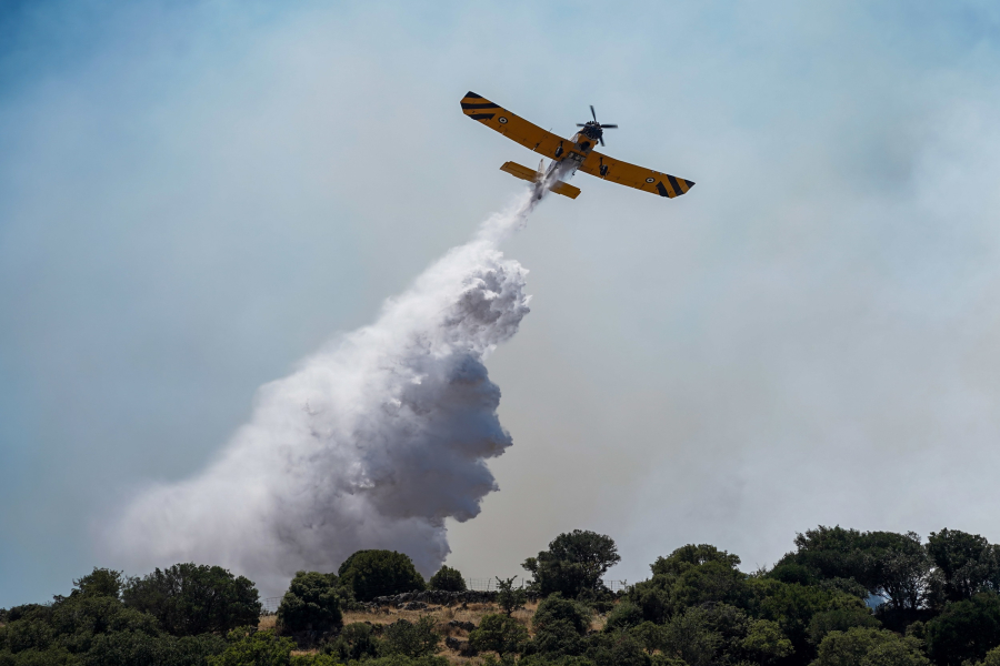 Φωτιά τώρα στη Βοιωτία - Ενισχύθηκαν οι δυνάμεις στον Λαγκαδά