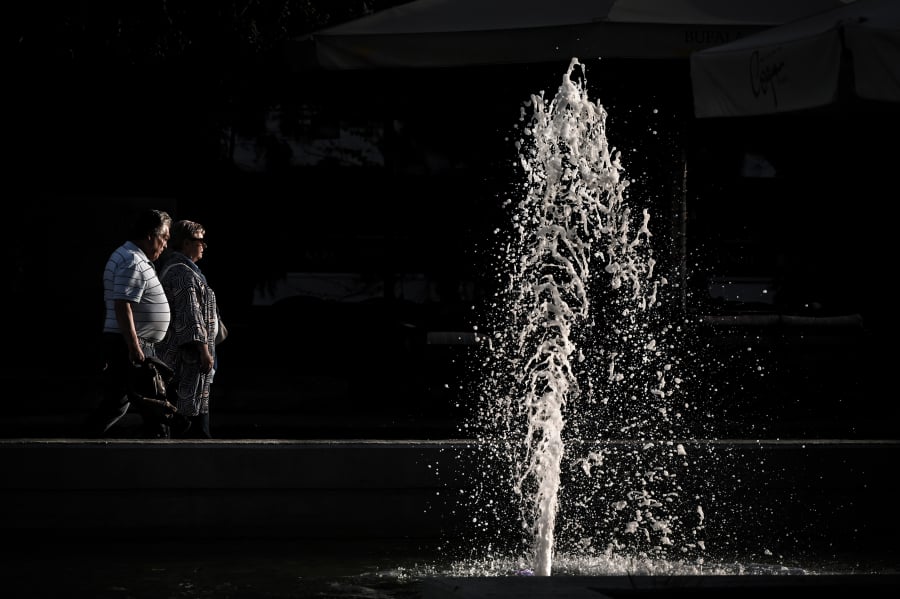 Πώς θα σταματήσει η εισφοράς αλληλεγγύης συνταξιούχων να ροκανίζει τις αυξήσεις συντάξεων