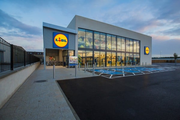 Lidl: Που ανοίγει νέα καταστήματα - «Ζεστές γωνιές» σε όλα τα σούπερ μάρκετ της