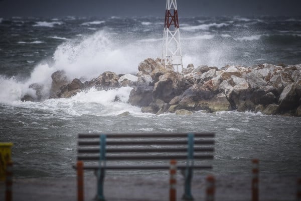 Καιρός: Έως 32 βαθμούς Κελσίου και 8 μποφόρ τη Δευτέρα