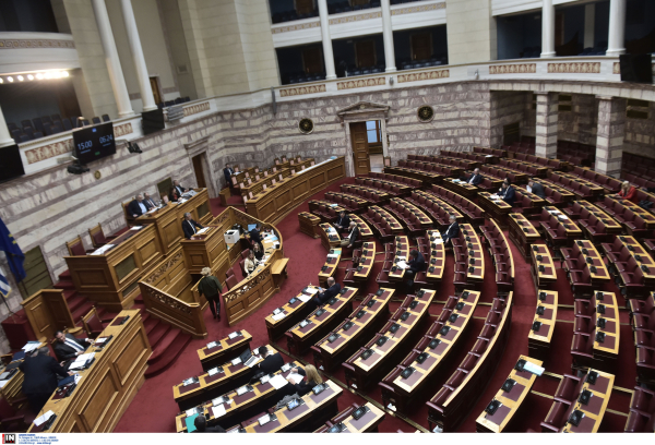 Στην Ολομέλεια το τελευταίο νομοσχέδιο του 2023, νέος κύκλος αντιπαράθεσης για την «Ανάπλαση Αθήνας Α.Ε.»