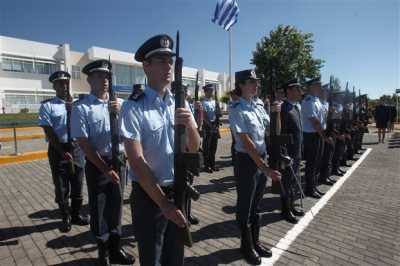 Πανελλήνιες 2015: 290 οι εισακτέοι στις αστυνομικές σχόλες