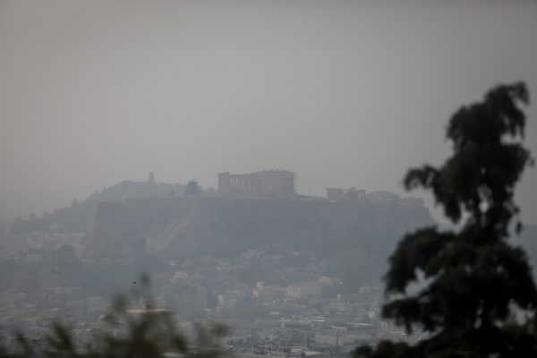 Καιρός: Πυκνή ομίχλη ξανά αύριο σε όλη τη χώρα με πτώση της θερμοκρασίας