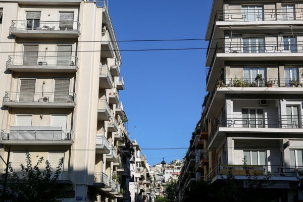 Ακίνητα: Σε ποιες περιοχές και γιατί καταγράφονται αυξήσεις στις τιμές