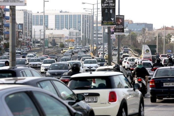 Έρχονται τα πρόστιμα για 600.000 ανασφάλιστα ΙΧ αυτοκίνητα