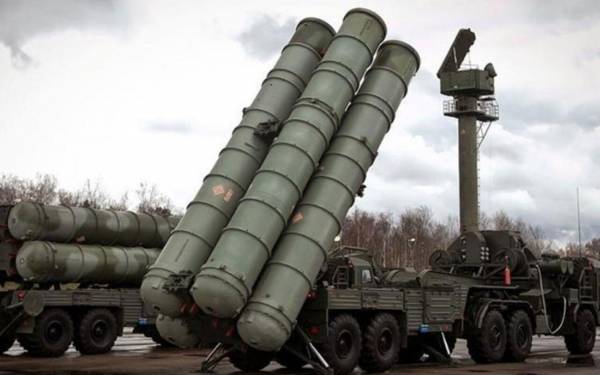 Η Τουρκία ξεκίνησε τις δοκιμές των S-400! (vid)