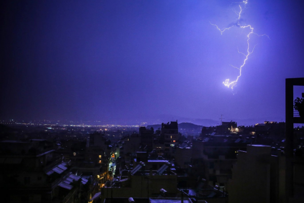 Προειδοποίηση Μαρουσάκη: Θα ρίξει πάνω από 70 τόνους νερό