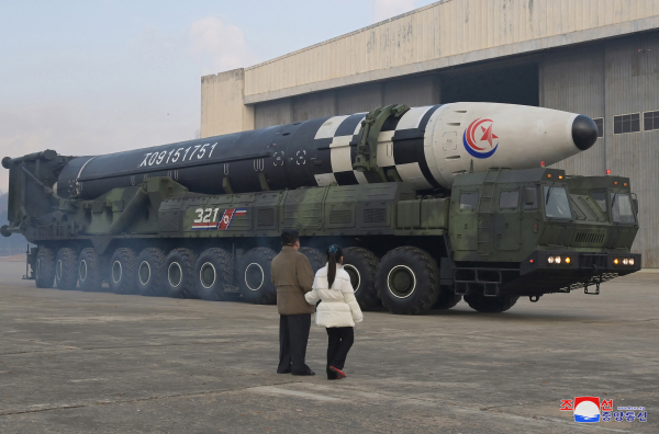 «Το πάτησε» ο Κιμ Γιονγκ Ουν: Νέα εκτόξευση βαλλιστικού πυραύλου -Προειδοποιήσεις από ΗΠΑ
