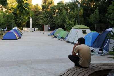 Οι δημόσιοι οργανισμοί πρόνοιας θα παρέχουν πρωτοβάθμια φροντίδα στους πρόσφυγες στο Πεδίο του Άρεως