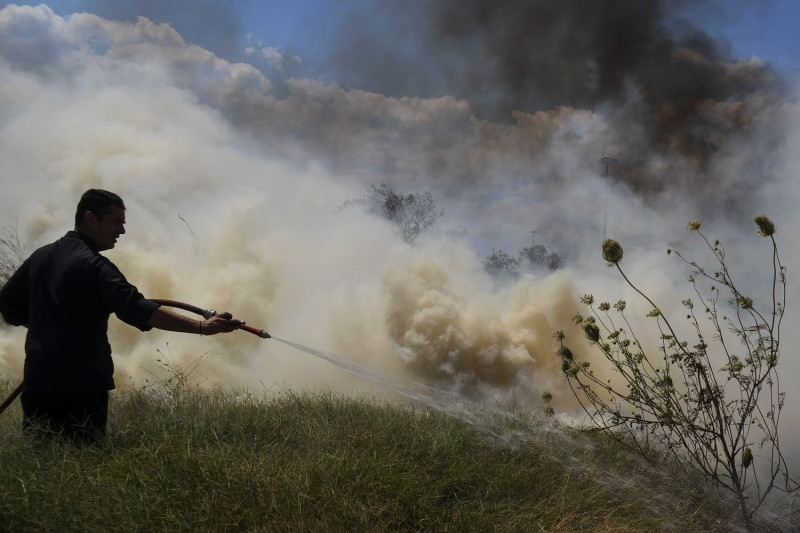 Φωτιά σε υπαίθριο χώρο στο Μαρούσι