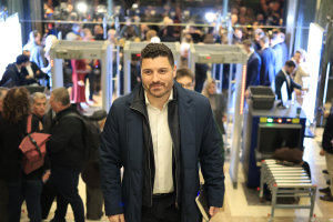 Για μια νέα ενότητα