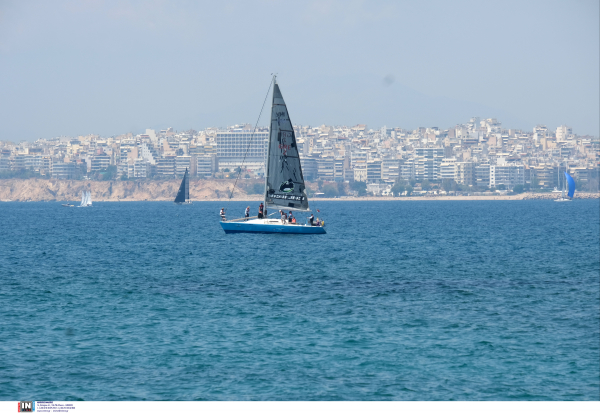 Ξένοιαστο καλοκαίρι αλλά ερωτηματικό τα μέτρα του Σεπτέμβρη: Τι εξετάζει η κυβέρνηση