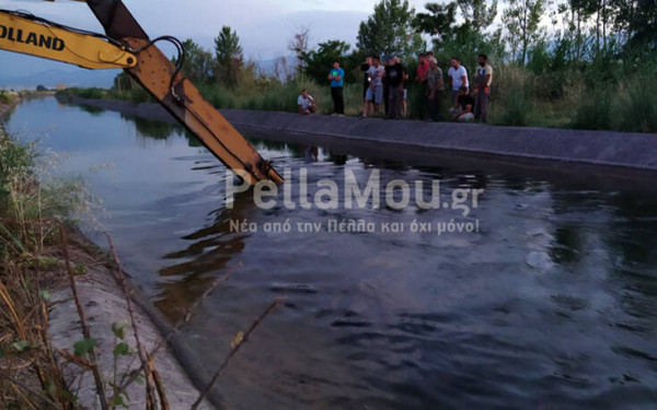 Τραγωδία στην Πέλλα: Πατέρας δύο παιδιών εκσφενδονίστηκε από το αυτοκίνητο και βρέθηκε νεκρός σε αρδευτικό κανάλι (pic)