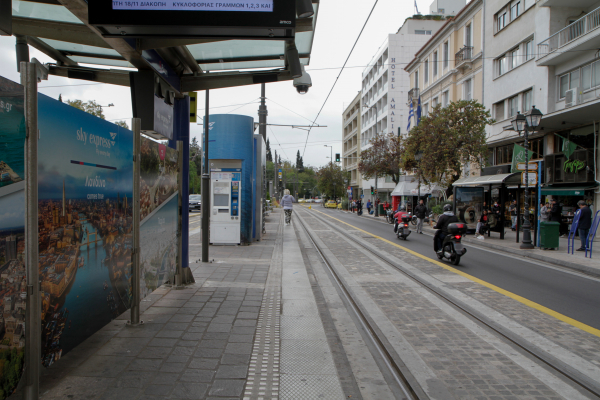 Τραμ: Δεκατρία δρομολόγια στην επέκταση προς Πειραιά