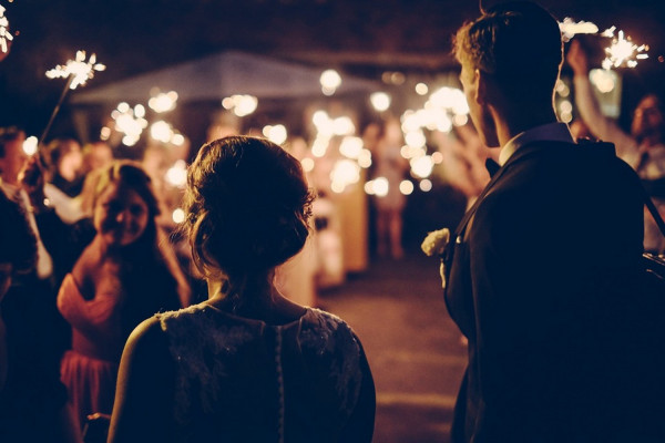 Γαμήλιο πάρτι με… 50 άτομα στη Βέροια: «Διέλυσε» το γλέντι η ΕΛΑΣ