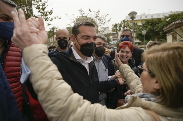 Τσίπρας: Η ρήτρα αναπροσαρμογής είναι η ρήτρα αισχροκέρδειας Μητσοτάκη